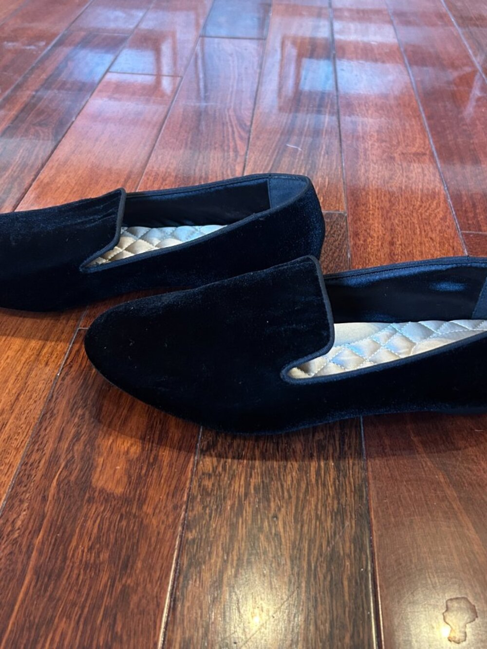 Birdies Womens Size 9 Black Velvet Smoking Slippers Loafers Flats Quilted - Picture 6 of 7
